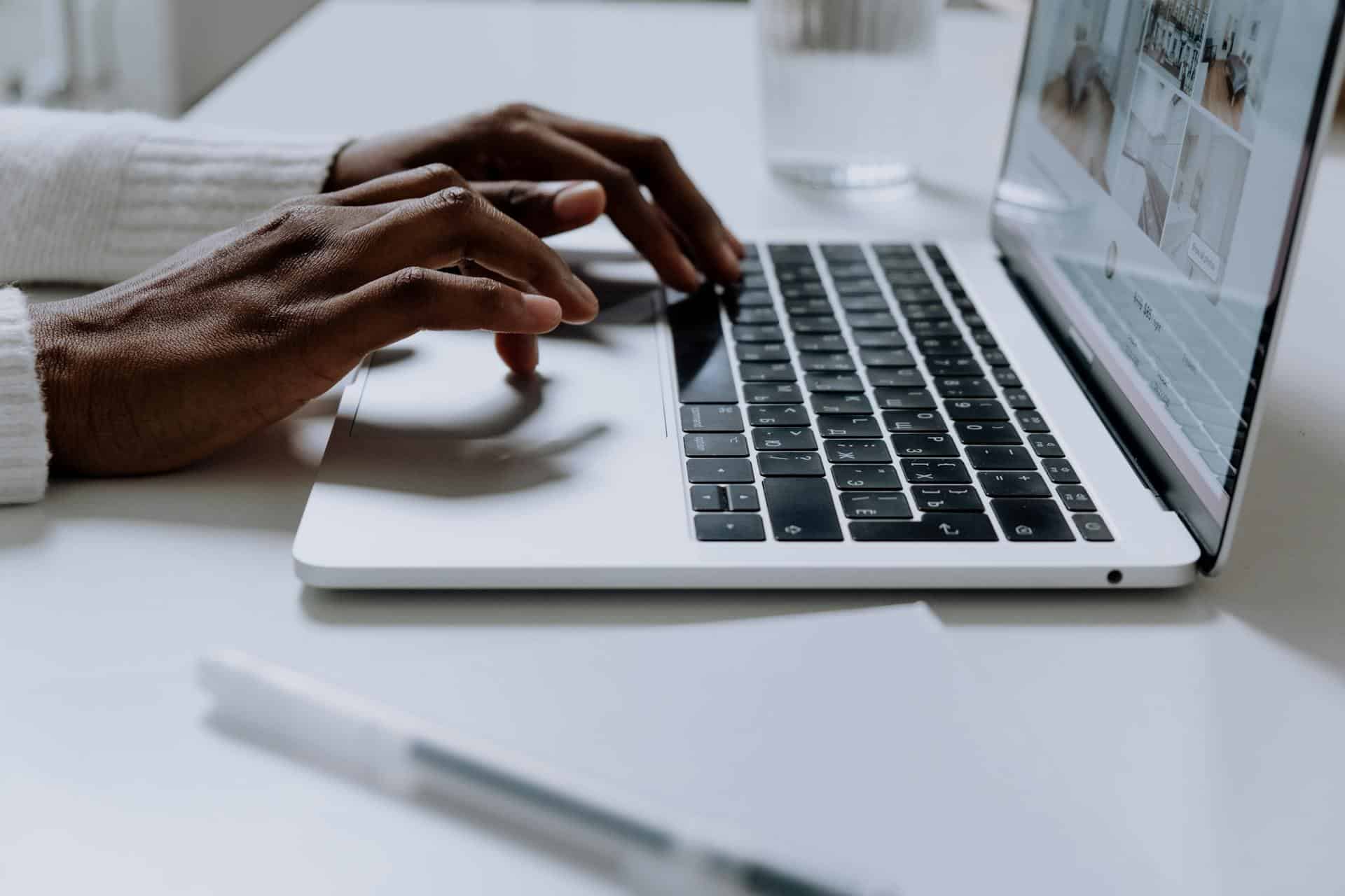 Smodin Rewriter: A Simple Guide for Beginners Who Want to Rewrite Text