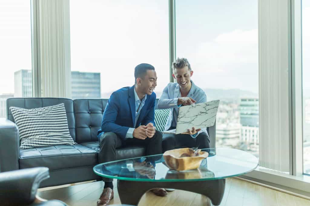Choosing the Right Realtor in Alabama: Your Guide to a Smooth Real Estate Experience