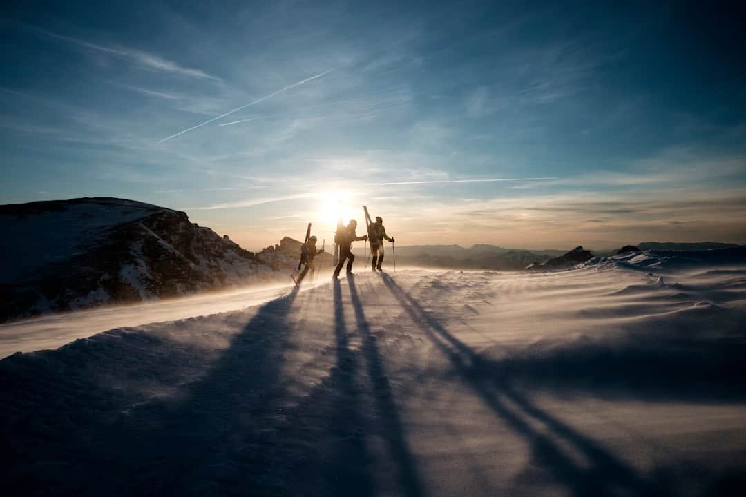 How to Leverage Seasonal Work for Networking & Skills Building