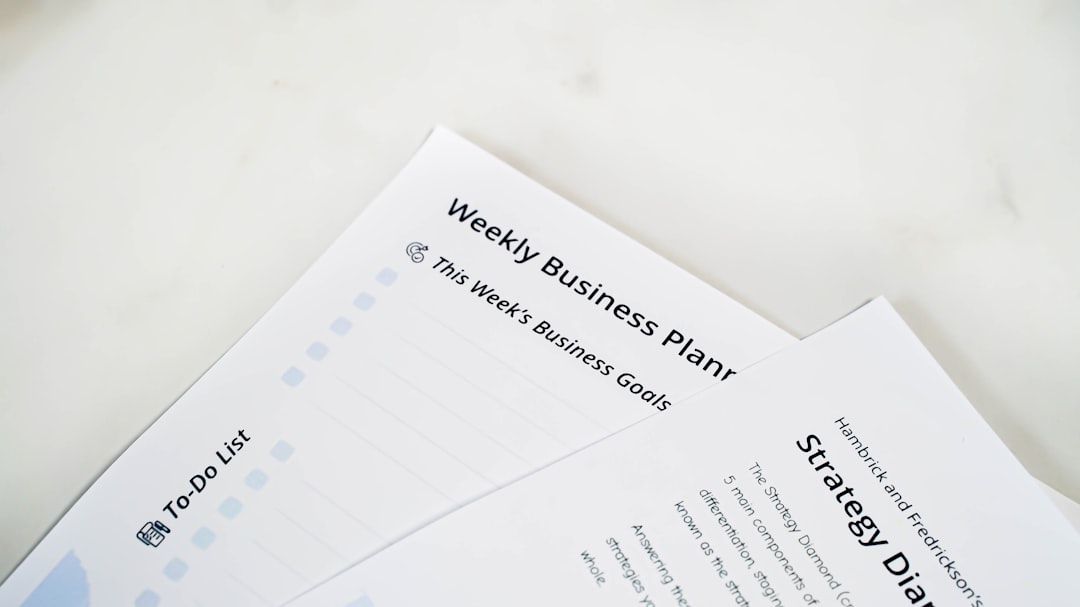 Top 8 Business Card Makers for Teams Needing Consistent Corporate Branding