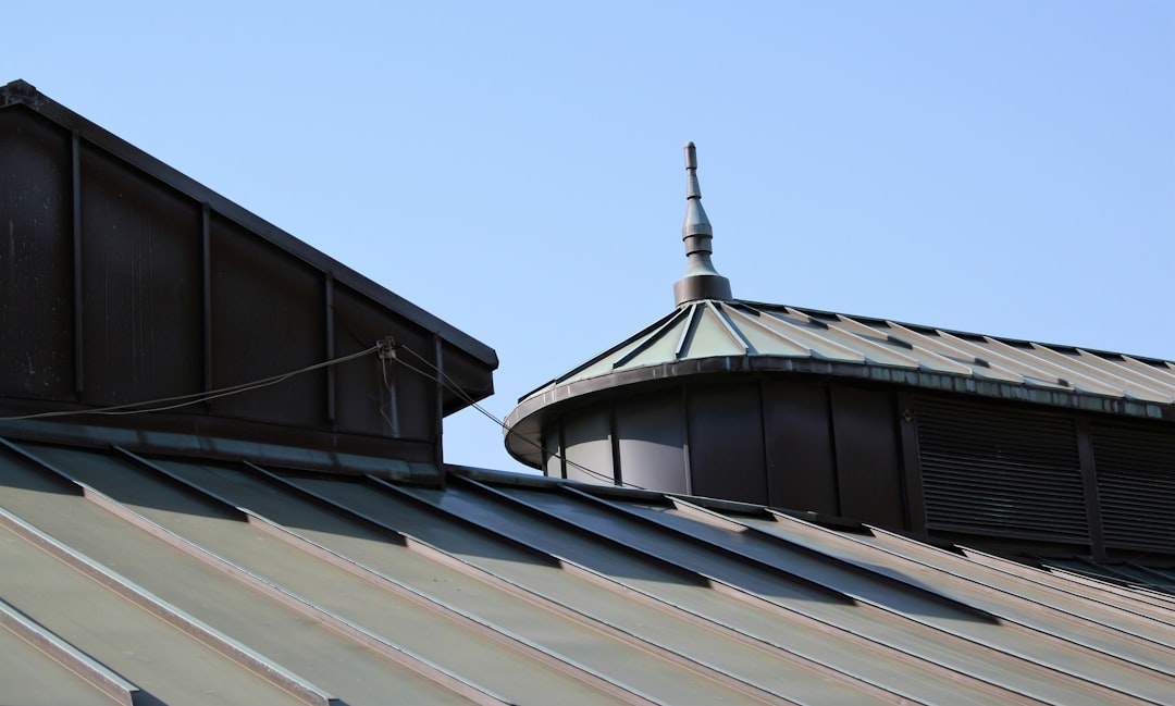 Key Questions to Ask Your Roofer Before Hiring