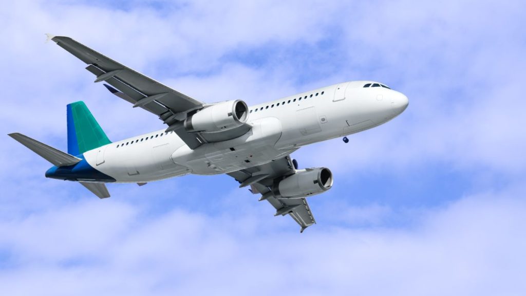 What Triggered the UA770 Diversion?