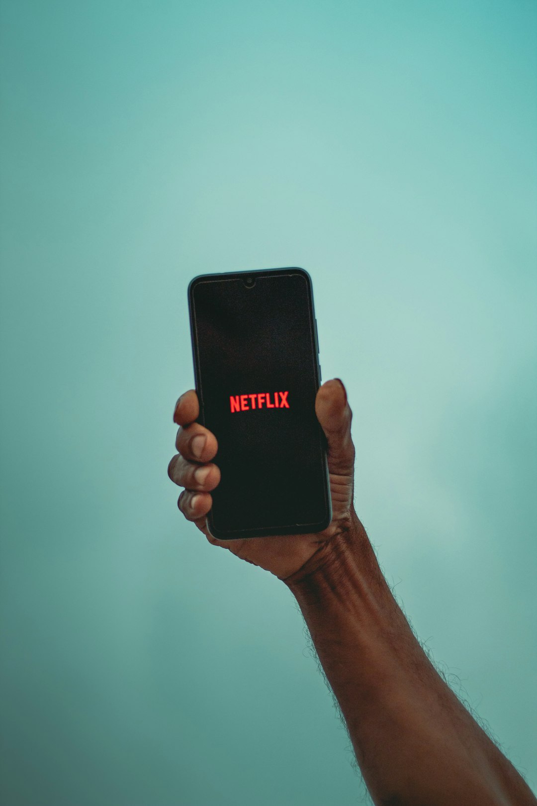 How To Contact Netflix Support And Talk To A Real Person In Less Than 10 Minutes
